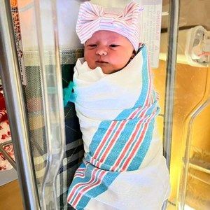 Meet your Posher, Connie